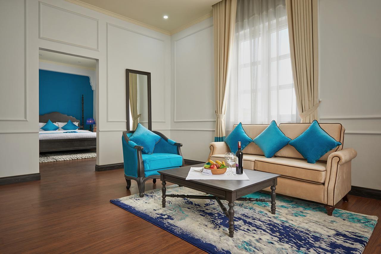 Manoir Des Arts Hotel Хайфон Экстерьер фото