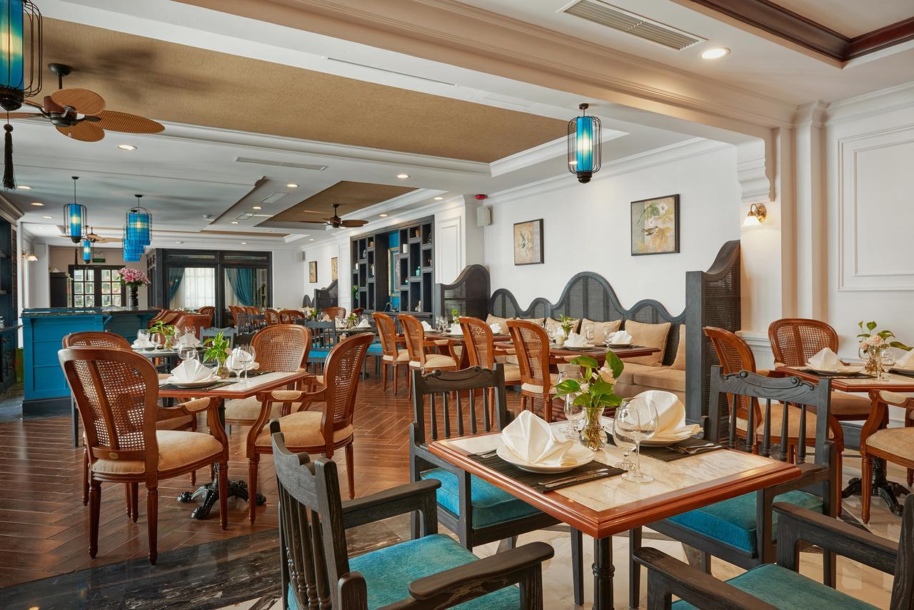 Manoir Des Arts Hotel Хайфон Экстерьер фото